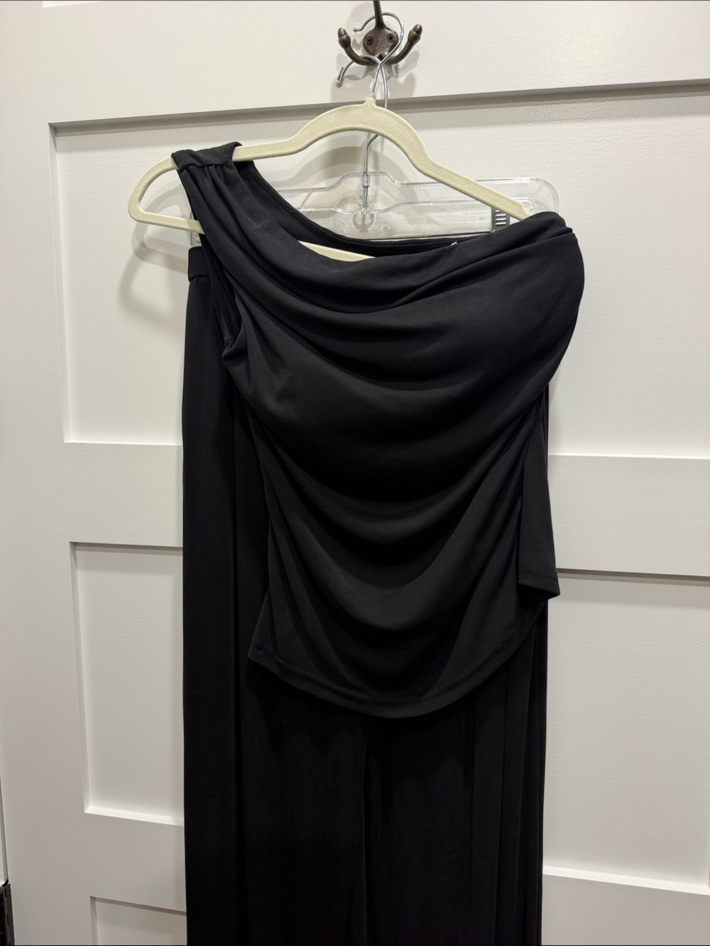 OGL Black One-Shoulder Draped lined one shoulder top and pants